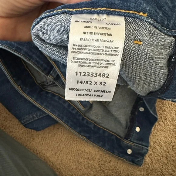 Wrangler Dark Blue High-Rise Button-Fly Jeans with Patch Pocket - Picture 4 of 4